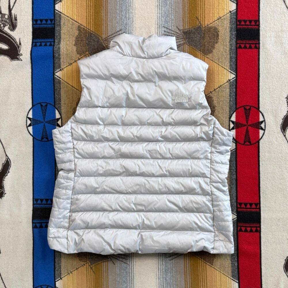Women’s The North Face 550 Down Filled Puffer Vest Size 2XL Gray Outdoor - Picture 2 of 12